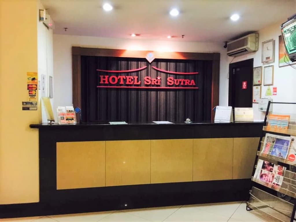 Hotel Sri Sutra Taman Serdang Perdana - photo 8