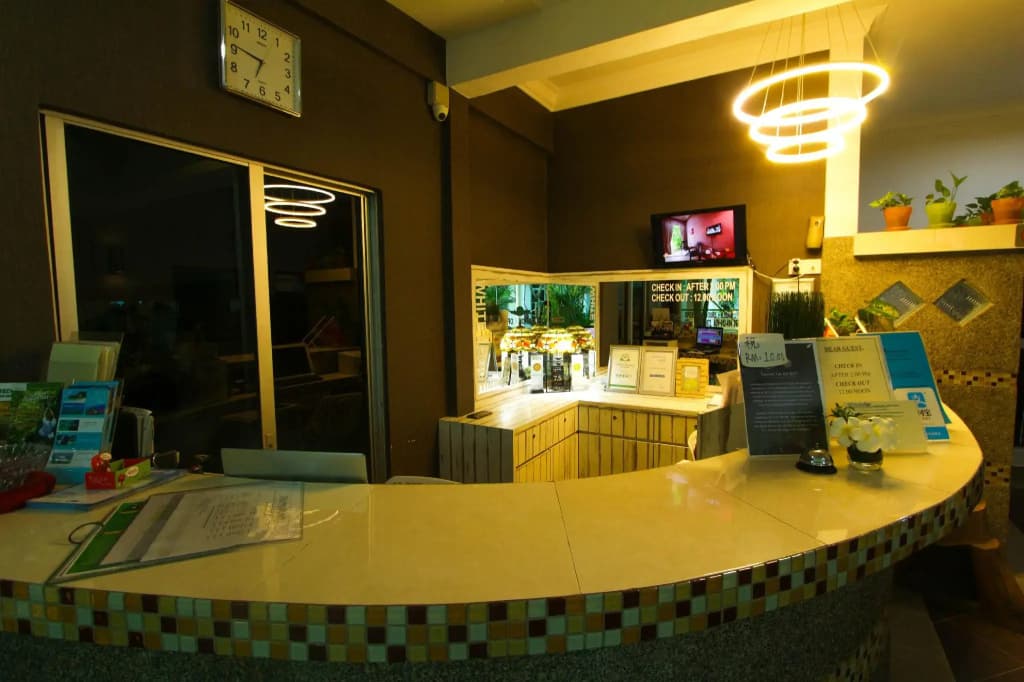White Lodge Vacation Home - photo 4