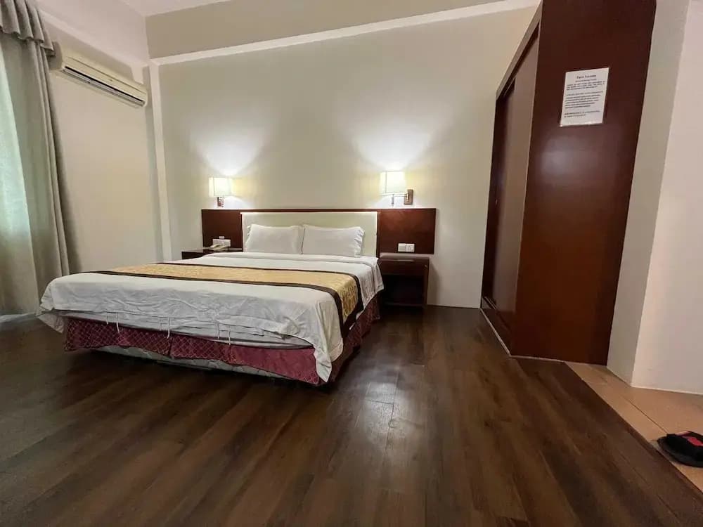 Hotel O Atari Inn - photo 4