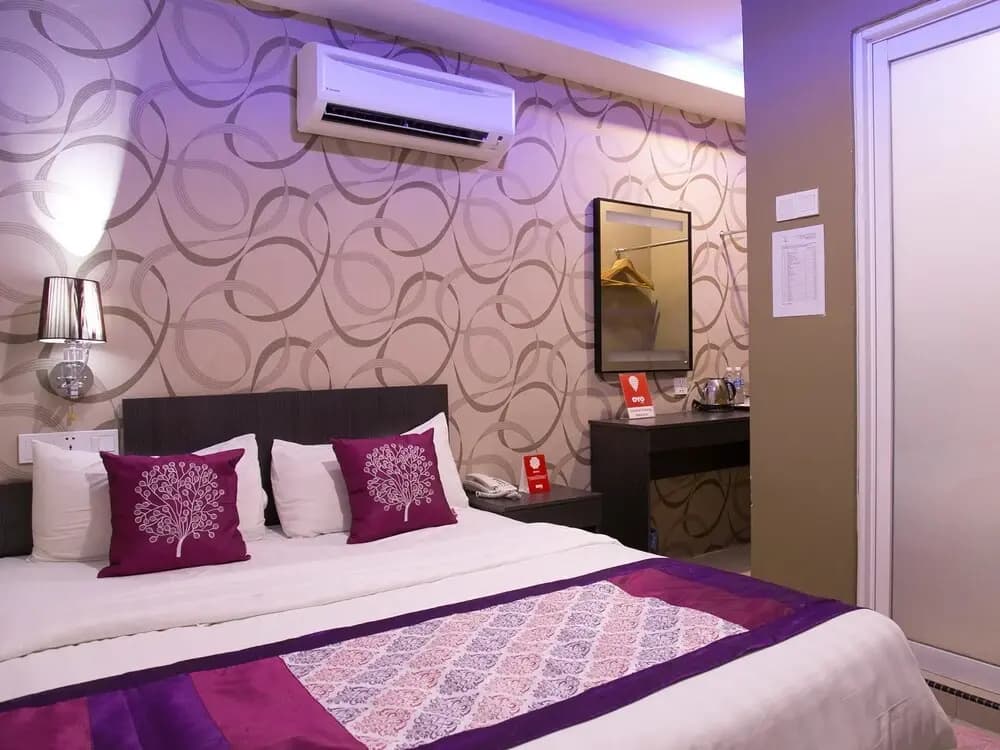 Hotel Q Inn by OYO - photo 13