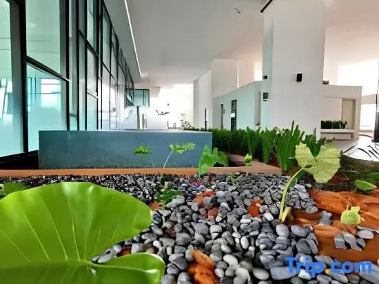 MidValley MegaMall View Southkey Mosaic 2BR 2FREE By Natol - photo 6