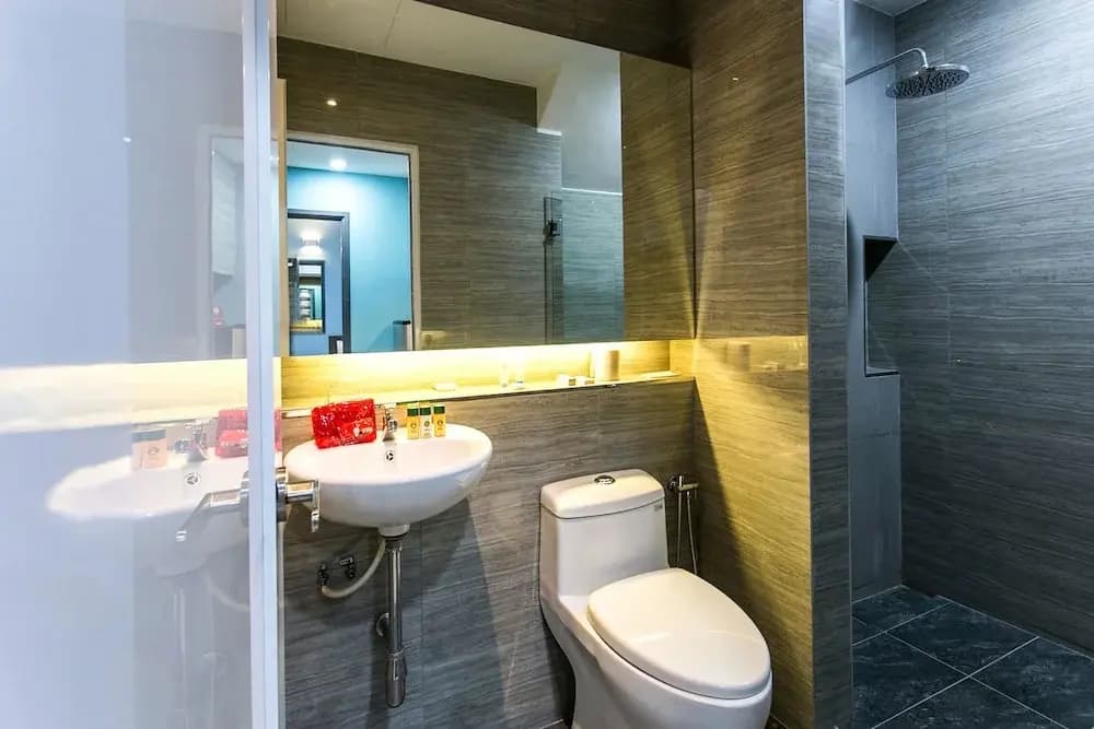 OYO 270 Home Stay Link Inn - photo 7