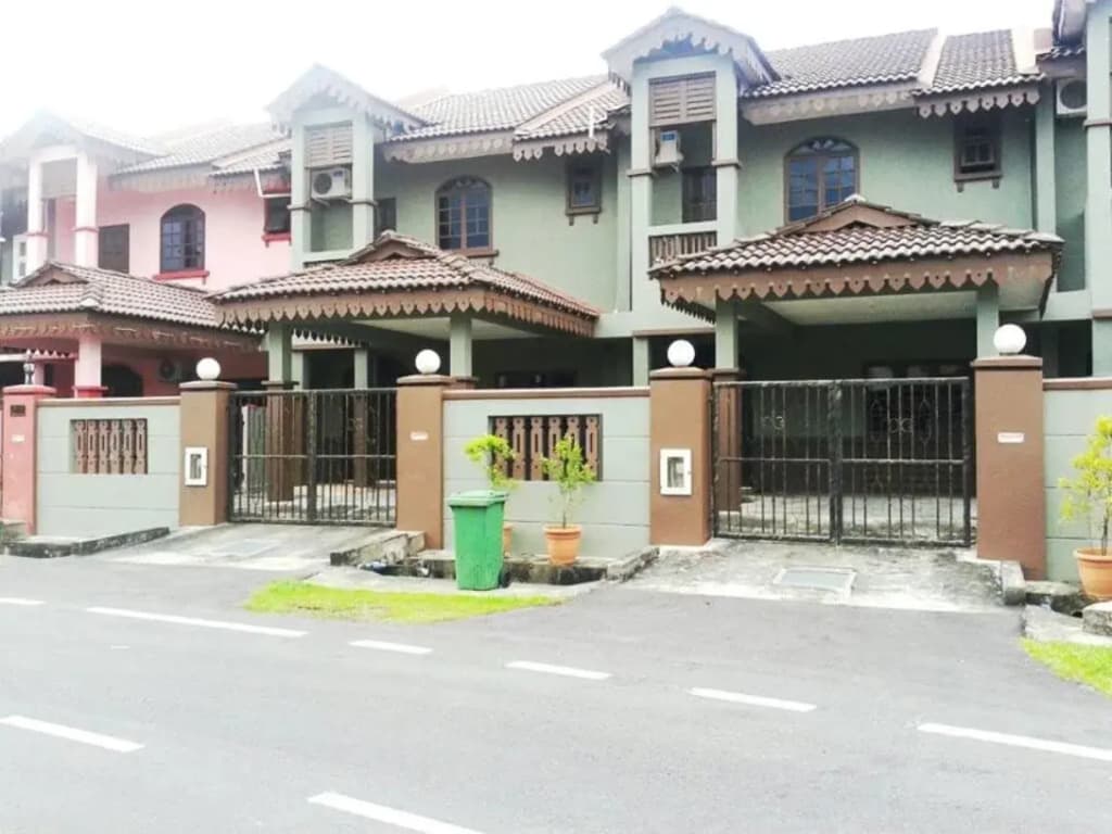 Sharifah Guest House @ Taman Rafia - photo 1