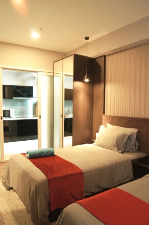 Seafront Duplex Suite at Georgetown - photo 40