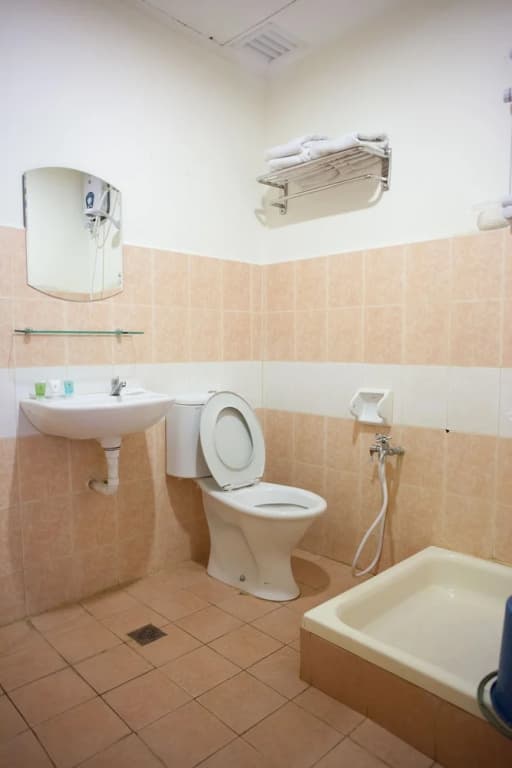 KTC Convention Apartment And Tours - photo 8