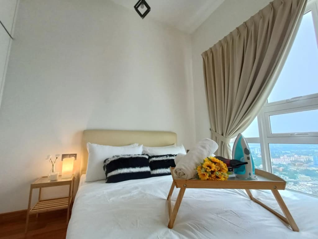 Tritower, 5mins to CIQ, Luxury apartment in JB town - photo 16