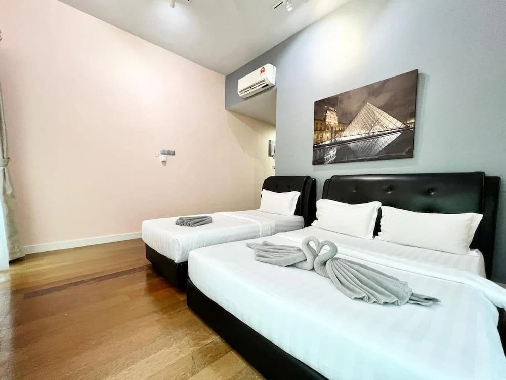 Capital O 90987 The Loft Residences Homestay @ Imago Shopping Mall 2 - photo 3