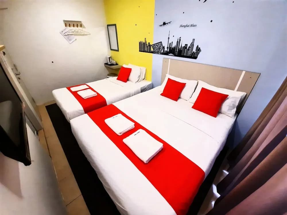 Good 2 Stay Hotel Oyo Rooms - photo 3