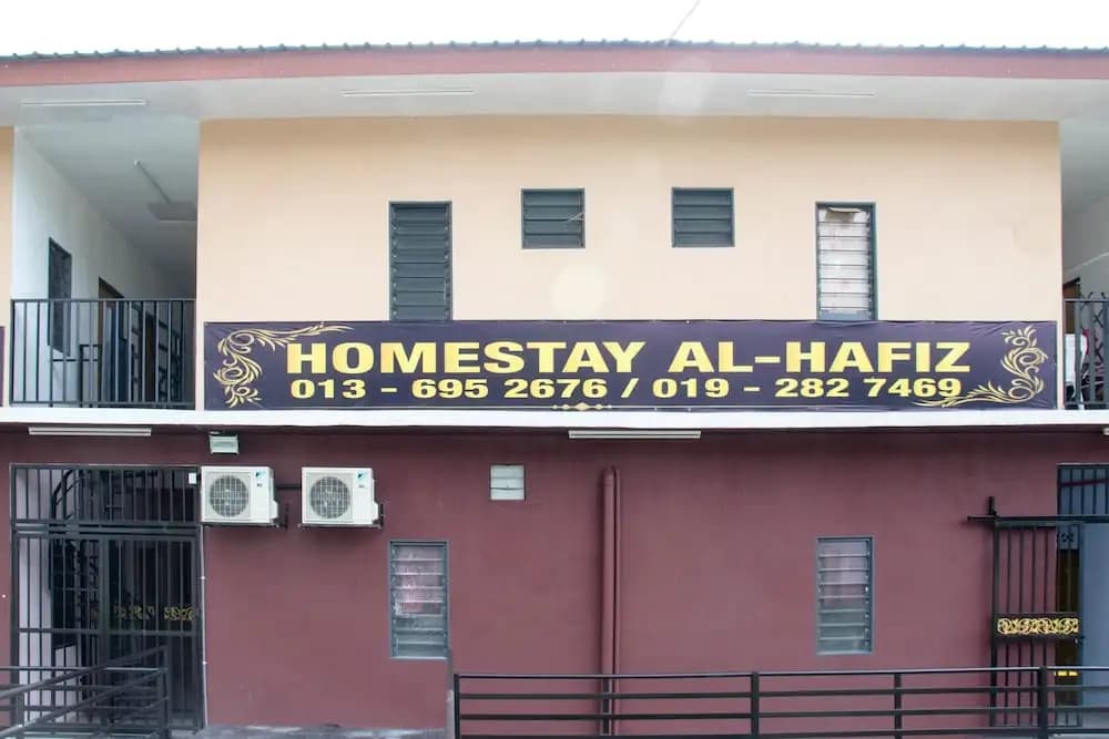 SPOT ON 90164 Homestay Al Hafiz - photo 12