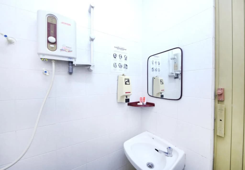 OYO 538 A&N Hotel - photo 7