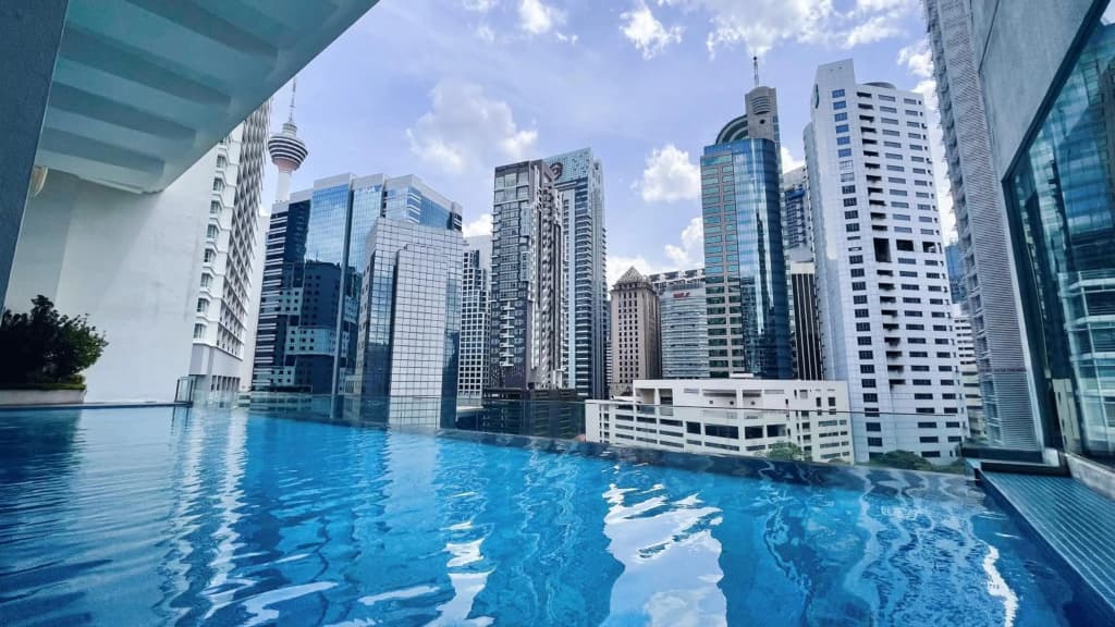 6PAX SUITES KL CITY Pavilion at Bukit Bintang NETFLIX & WIFI - photo 27