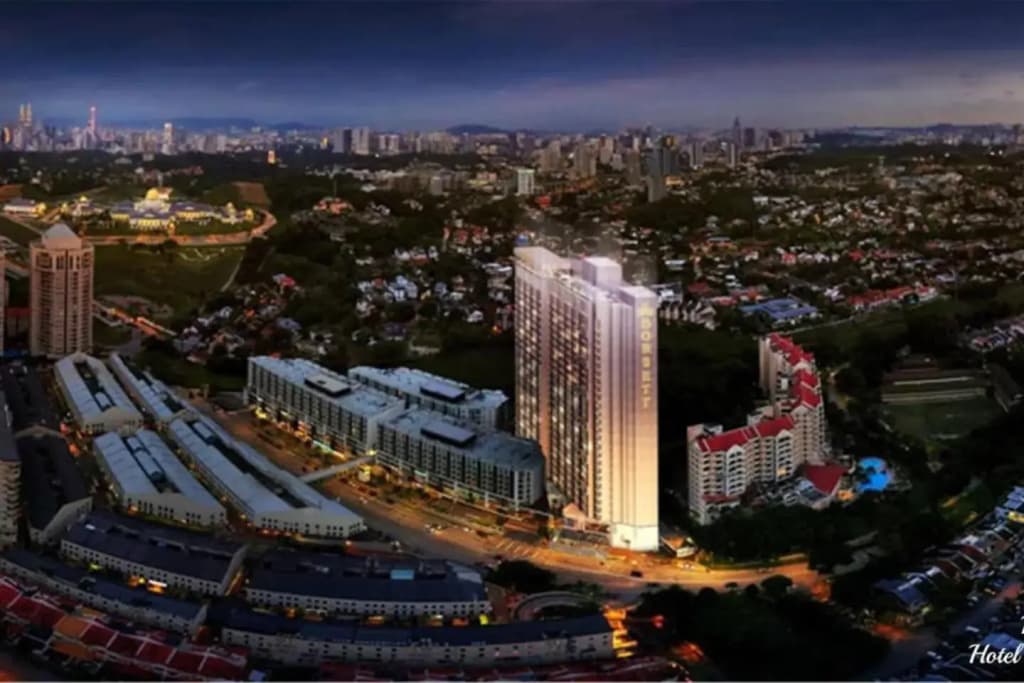 SKY POOL Designer Suite 2-7Pax at KL City - photo 8