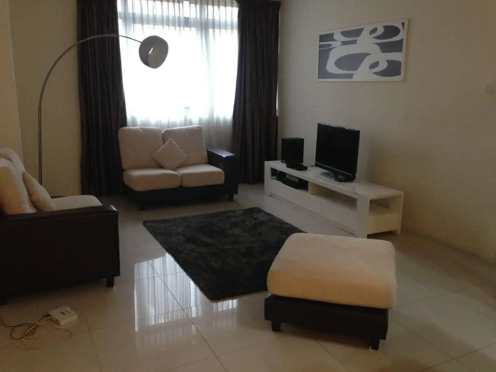 Luxury Service Suite At Taragon KL - photo 3