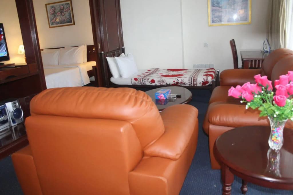 Best Apartment at Times Square - photo 5