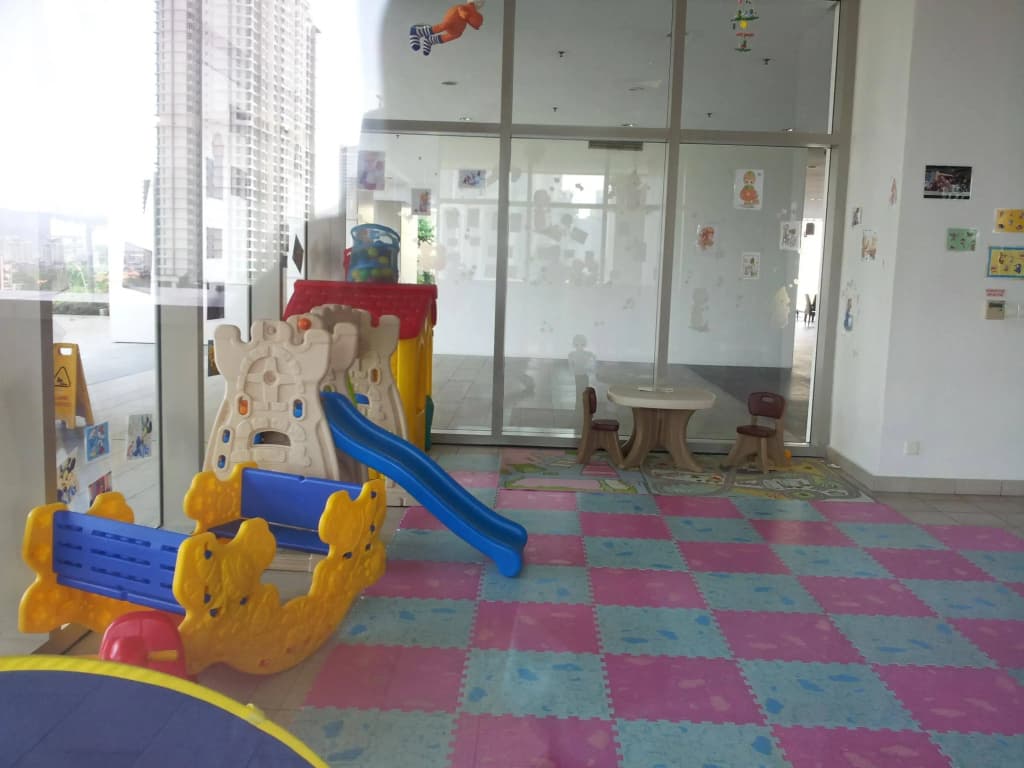 Christine Apartment at Pavilion Residences Tower 2 - photo 4