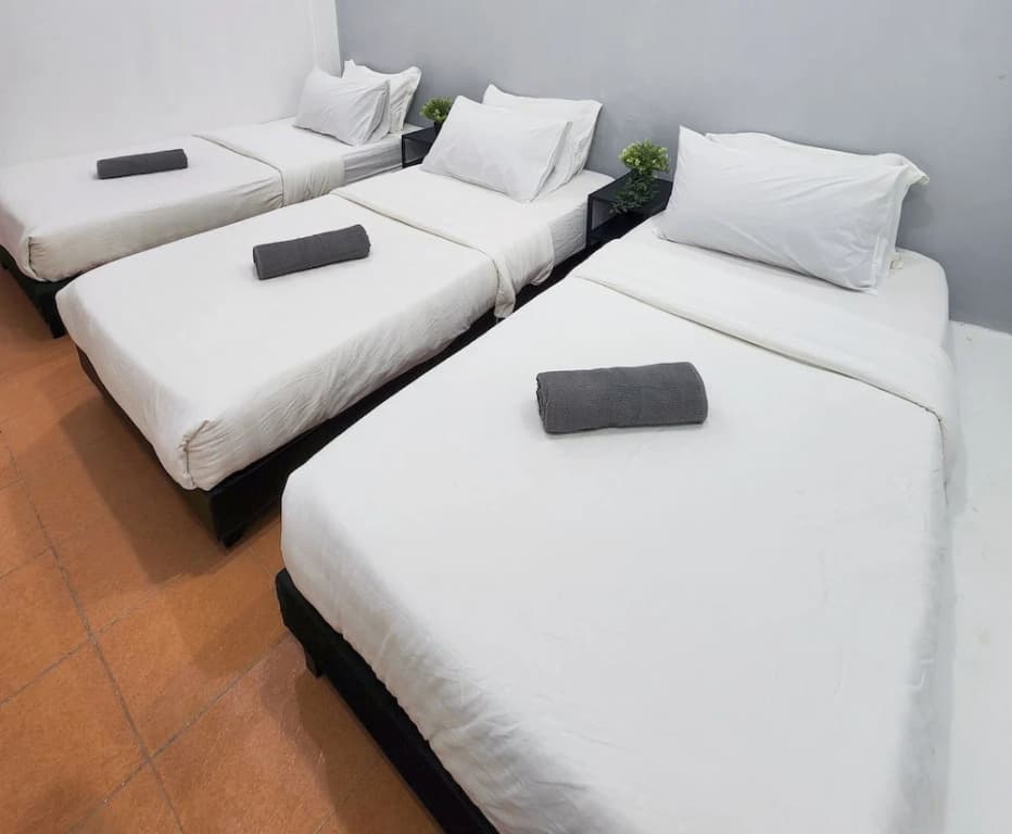 Gurney Coast Guest House by Sky Hive - photo 2