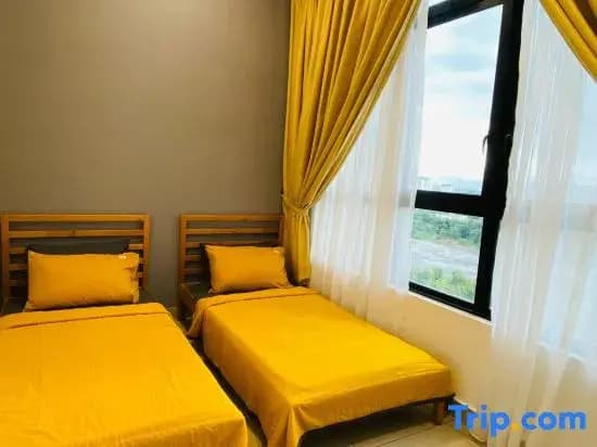 Icon2 Condo in IOI City Mall Putrajaya, Pool View - photo 3