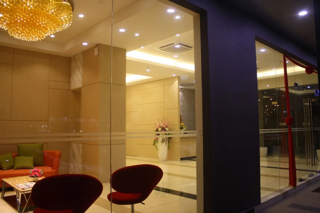Aurora Hotel - photo 16