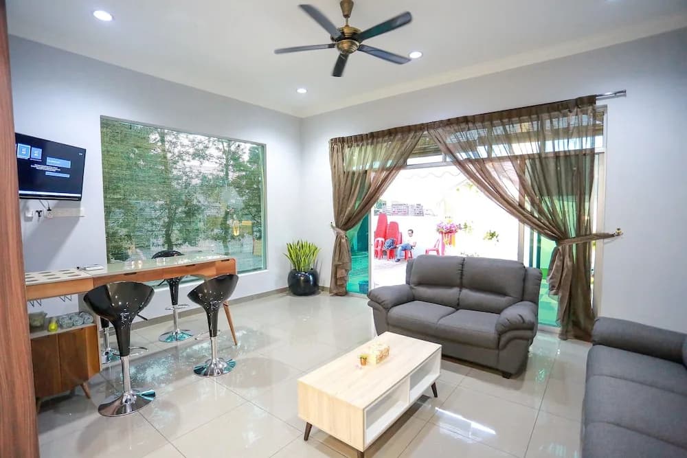 Bersatu Homestay - photo 4