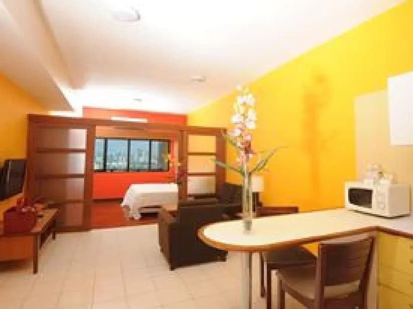 Richone Maluri Private Apartment - photo 9