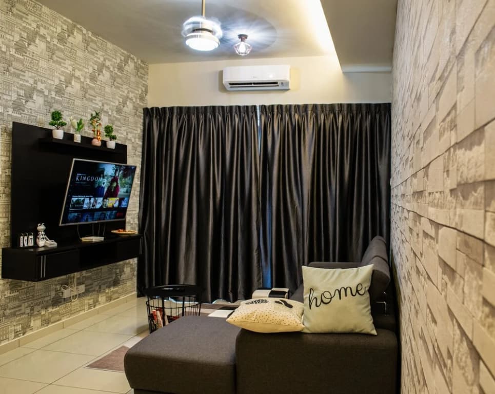 J&J Vacation Home @ Parkland Residences - photo 4