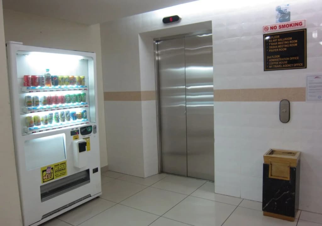 Goldsands Hotel - photo 12
