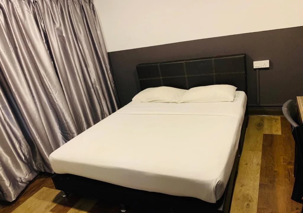 V Hotel - photo 1