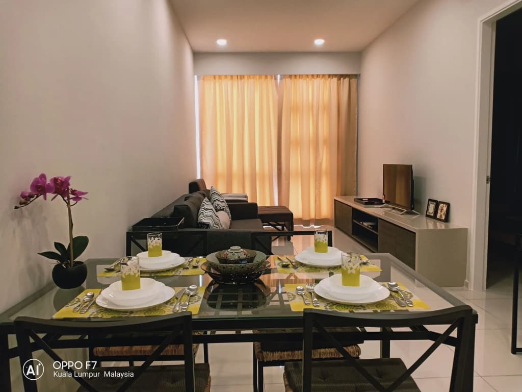 The Robertson by Matahari Suites - photo 4
