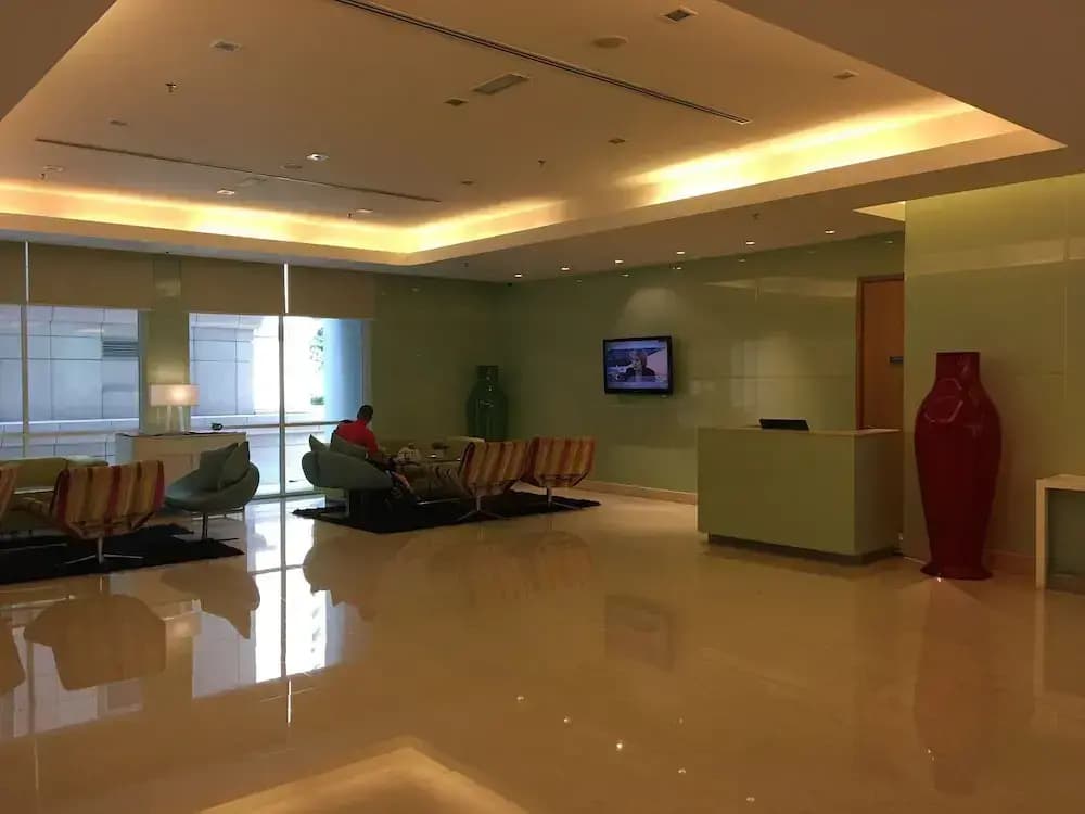 WTE KLCC Suites - photo 15
