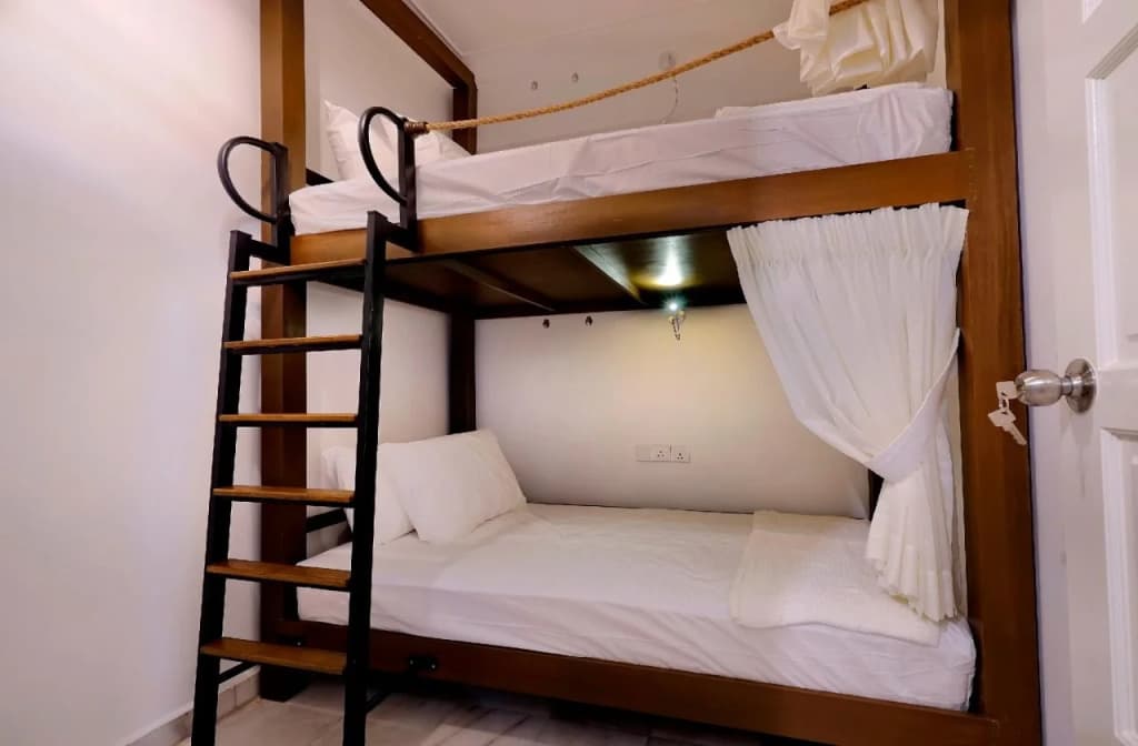 Leisure Lodge - photo 2