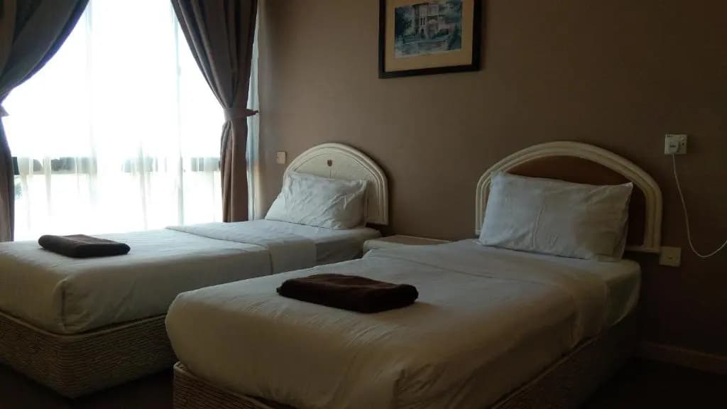 OYO Home 90533 Nomadic Town Condo - photo 2