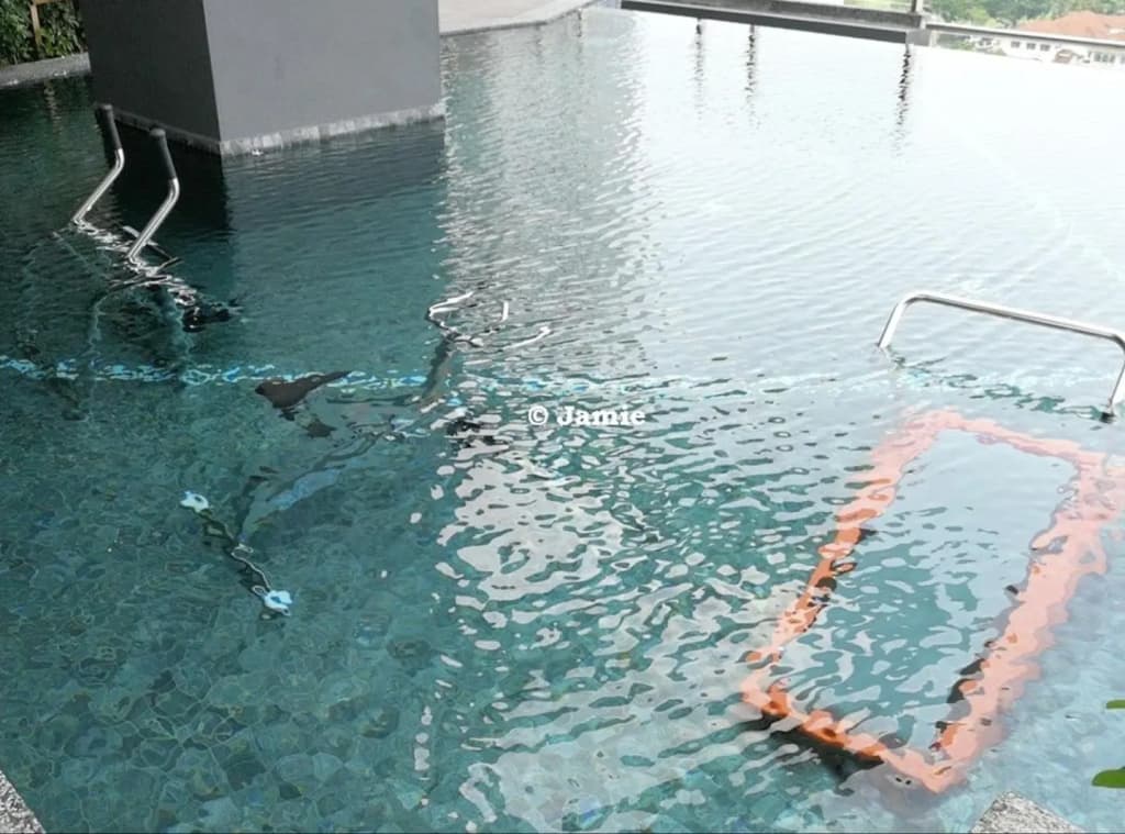 Muji Home 1 - Sea and City View 2BR at 218 Tropicana NEAR Komtar FoodHeaven Heritage with Netflix - photo 2