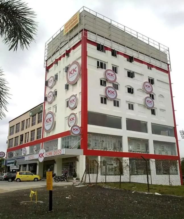 SUPER OYO Swing & Pillows Kajang Hotel Near Stadium Kajang Station - photo 5