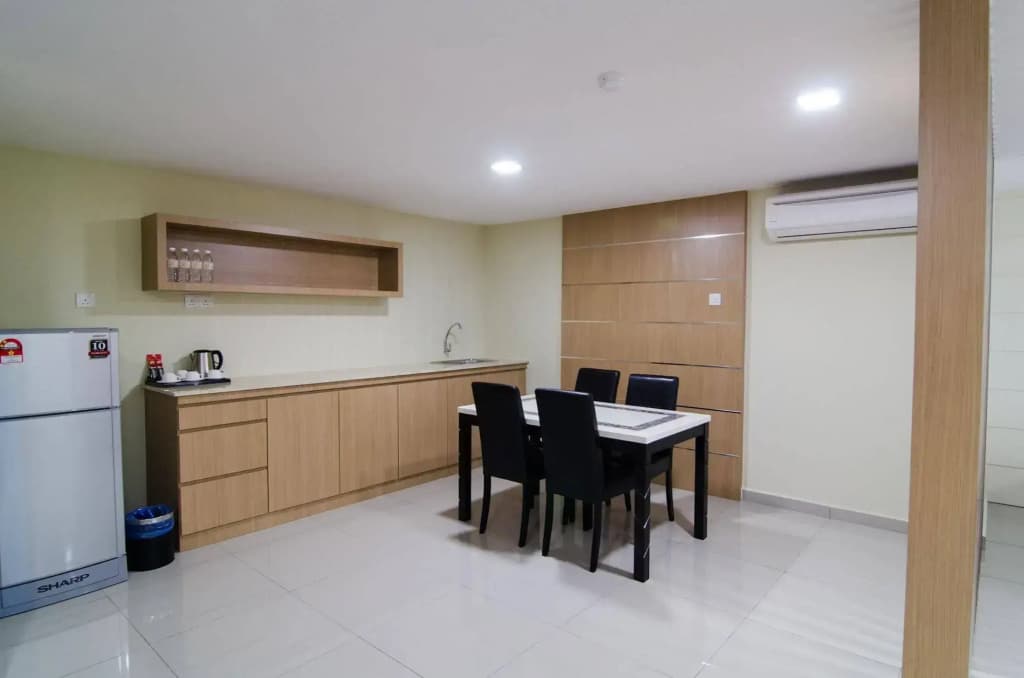 Mornington Hotel Sitiawan - photo 15
