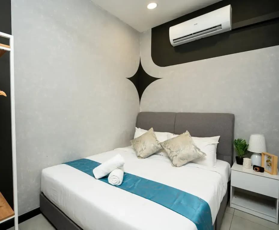 Neu Suites 3rdNvenue by Perfect Host - photo 6