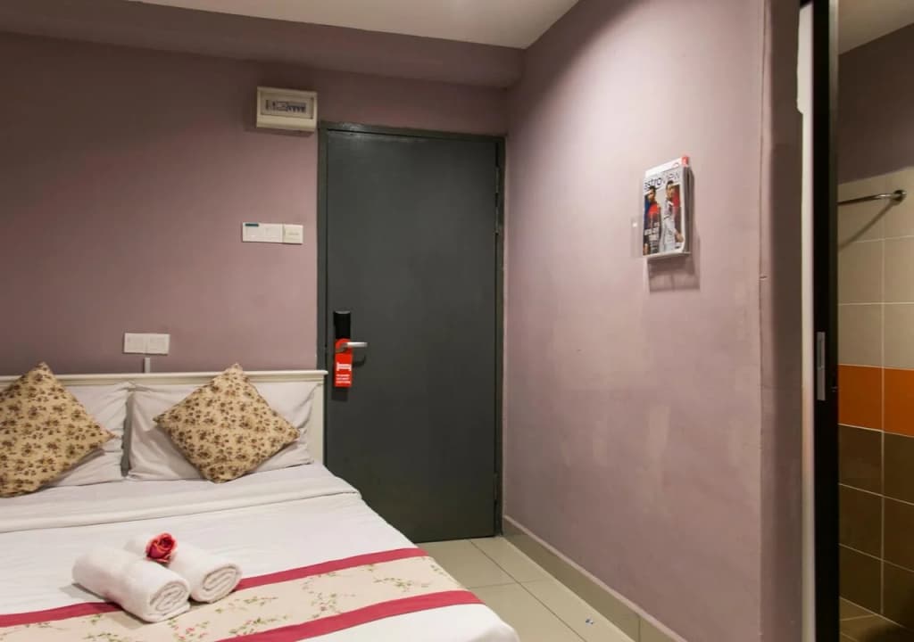 KK Hotel Kajang by OYO - photo 5