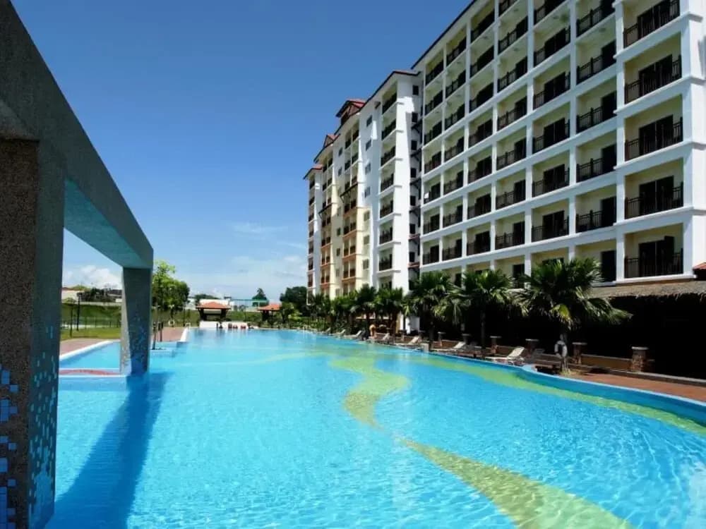 Suria Service Apartments @ Bukit Merak Laketown Resort by Oyo - photo 8
