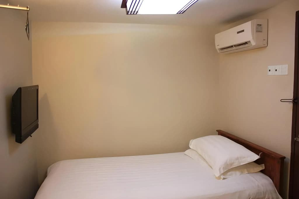 SE Hotel 2 - photo 20