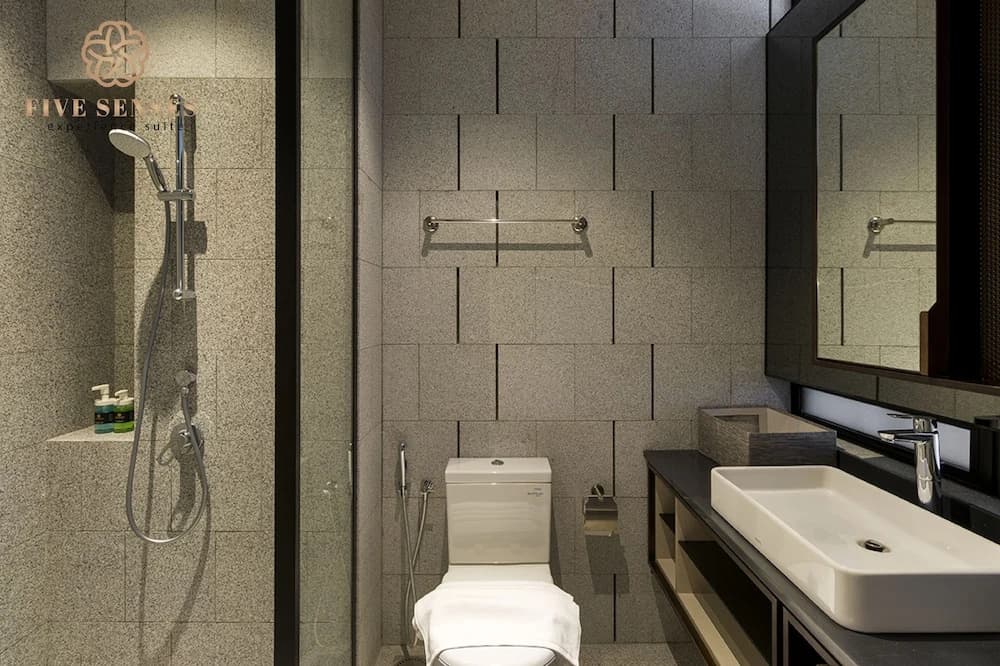 Scarletz Suites by Five senses - photo 10