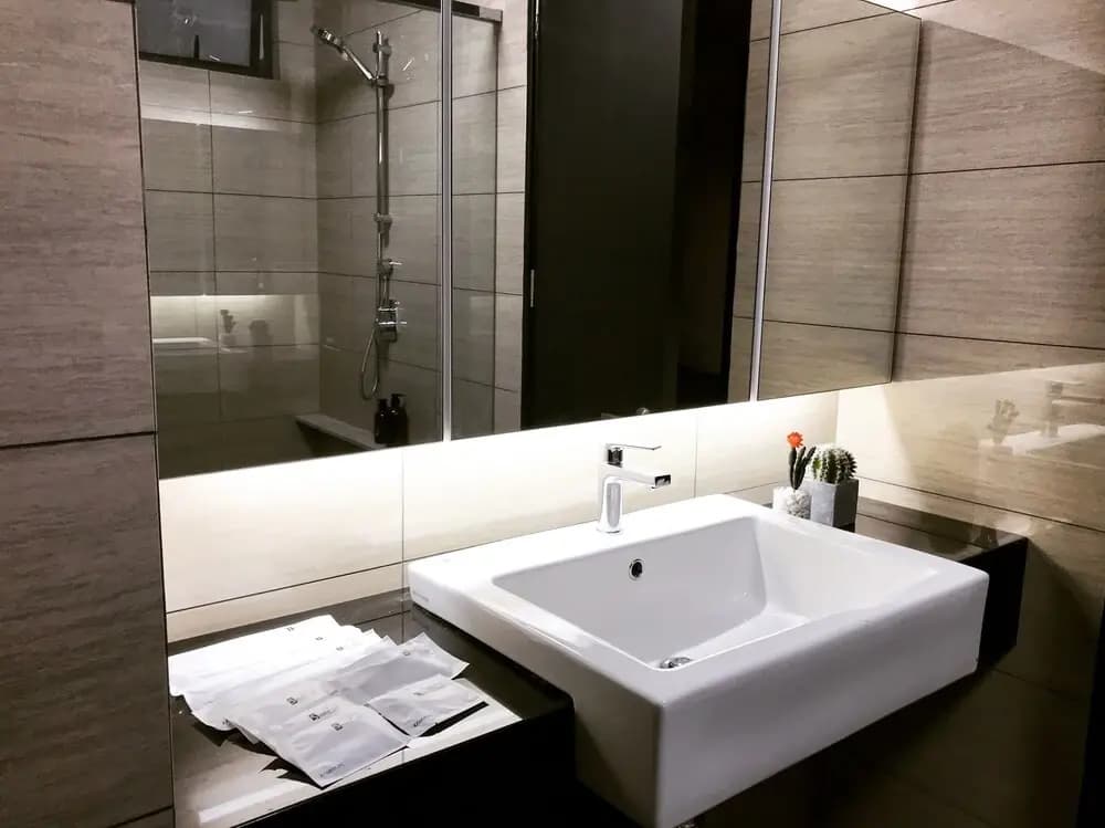 Luxury Pool View Suite @ JB - photo 9