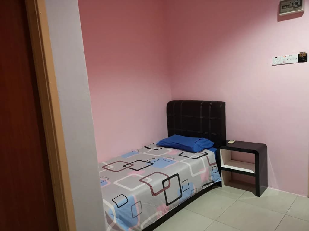 Home Inn - photo 3