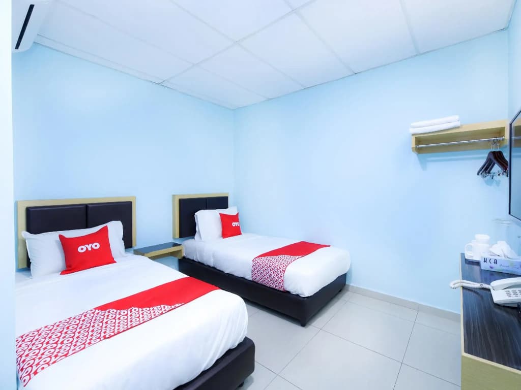 OYO 89842 Hotel 22 Northport - photo 4