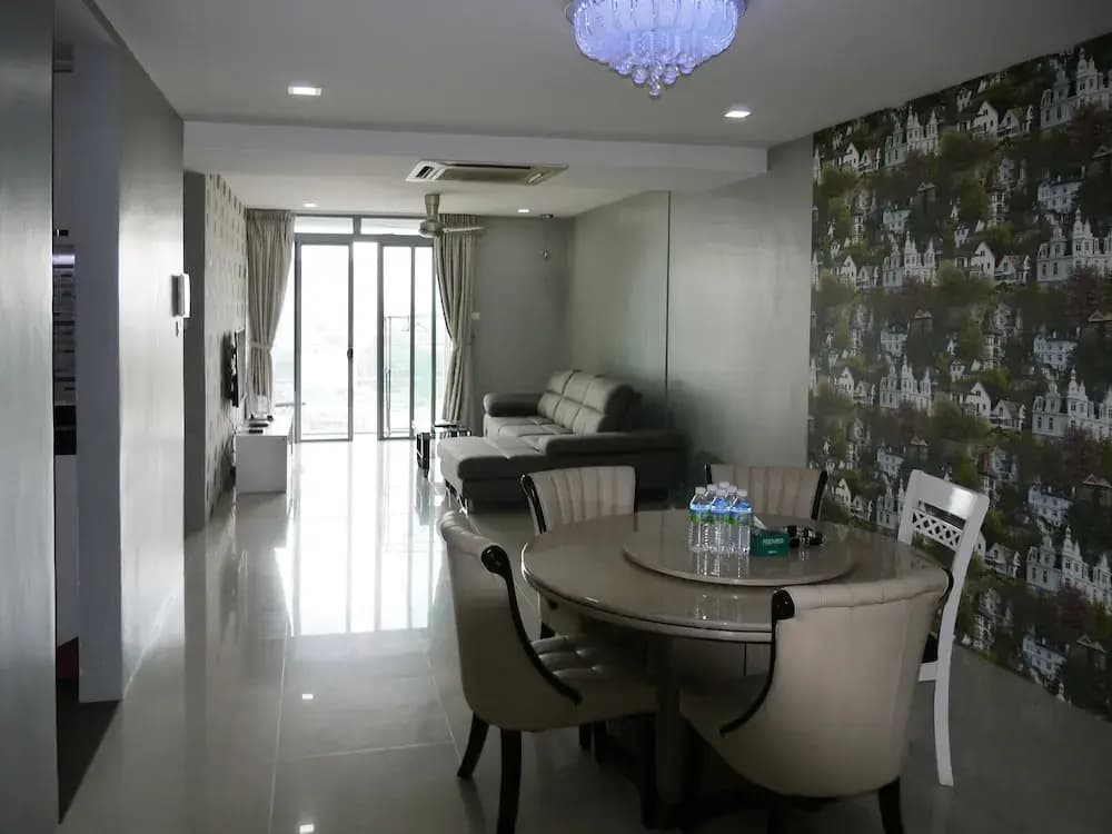 Greensward Suites At Taragon - photo 16