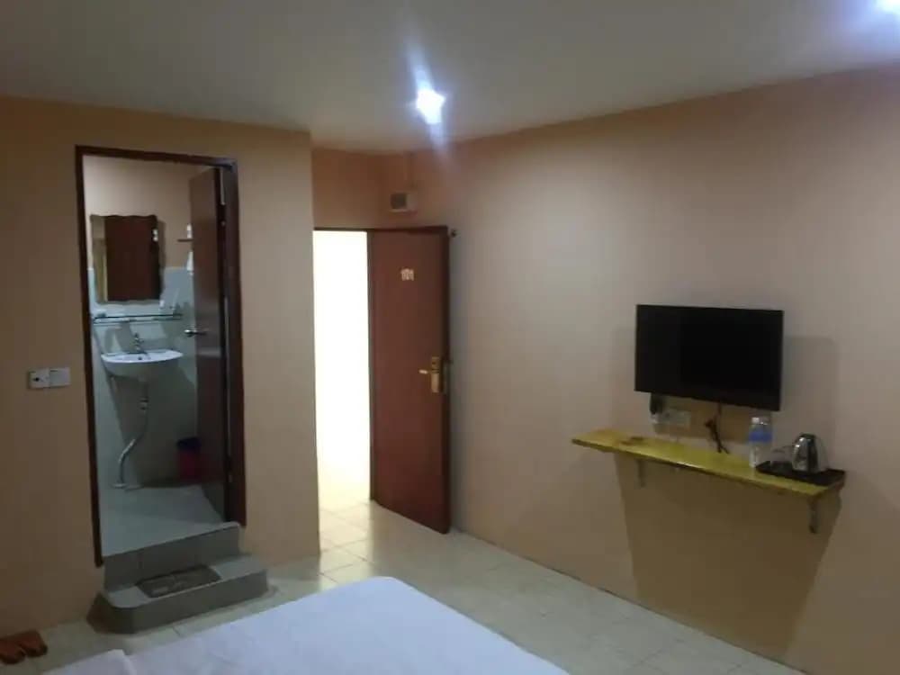 Indah Inn - photo 4