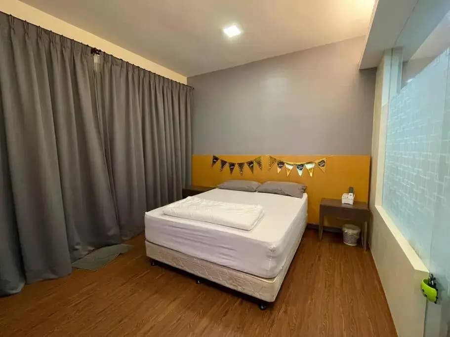 Private Jacuzzi Staycation at KL City 1014 - photo 3