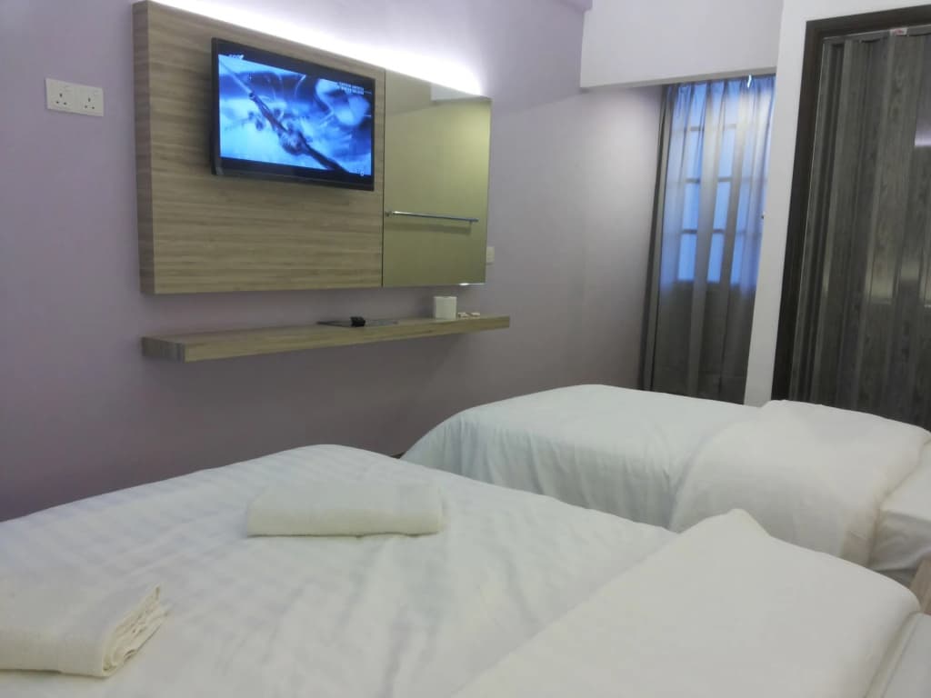Suria Cameron Hotel - photo 3