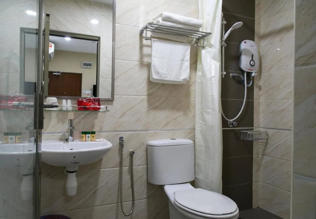 Global Inn Hotel - photo 9
