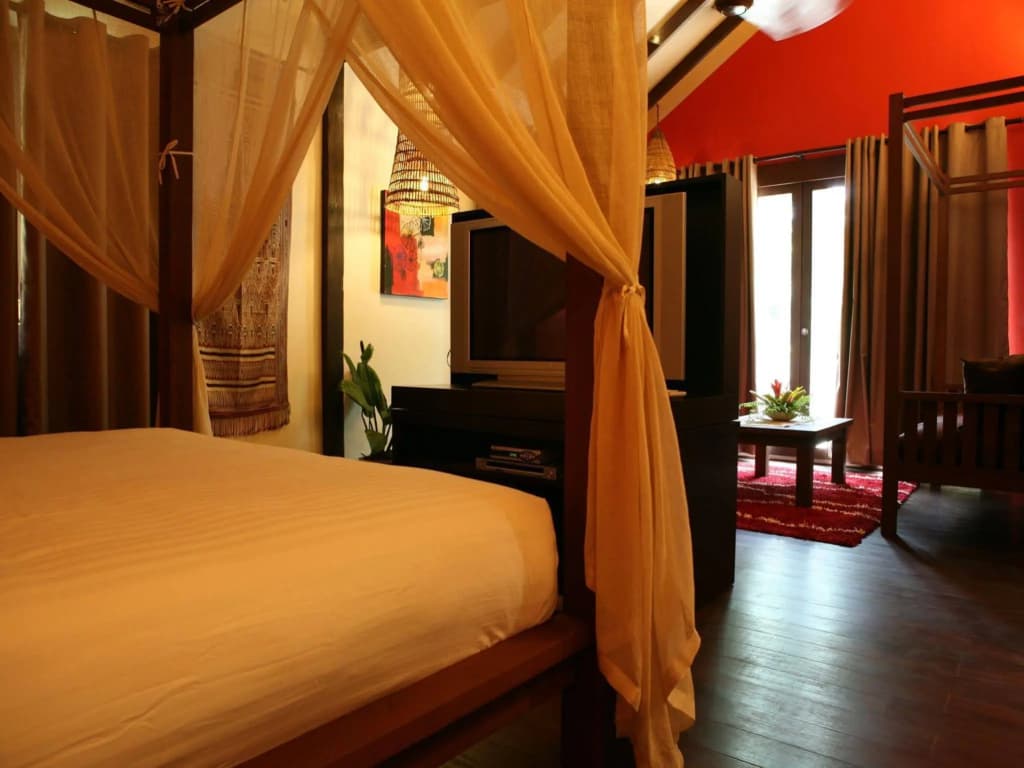 The Village House - photo 1