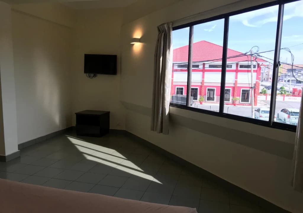 Hotel Sitiawan - photo 2