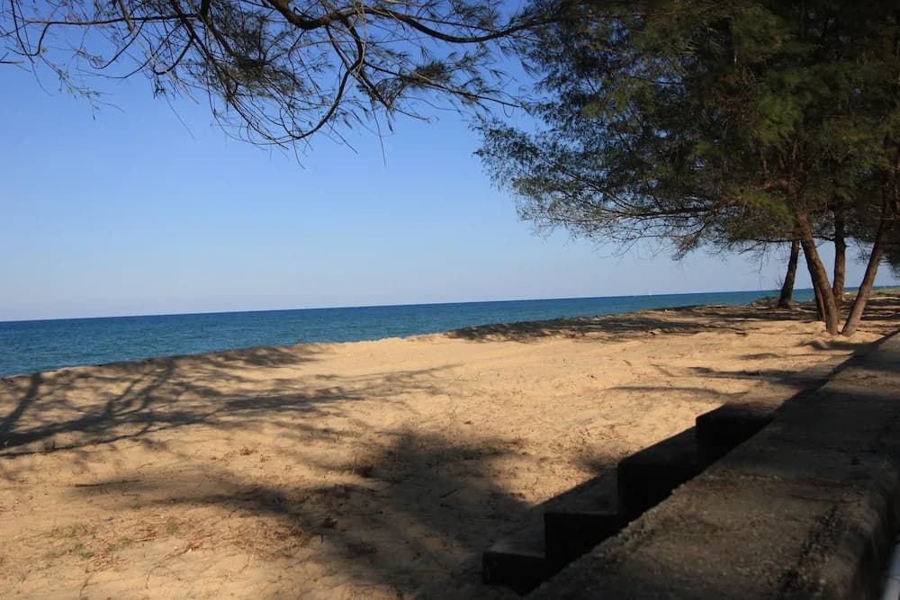 Gem Beach Resort - photo 18